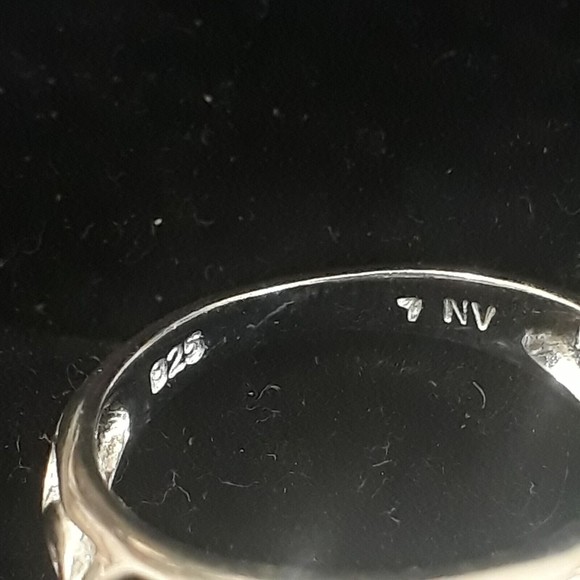 NEW Scroll Filigree Ring 3mm Wide Band Openwork Tapered Ring Size 7 2g - Picture 6 of 9